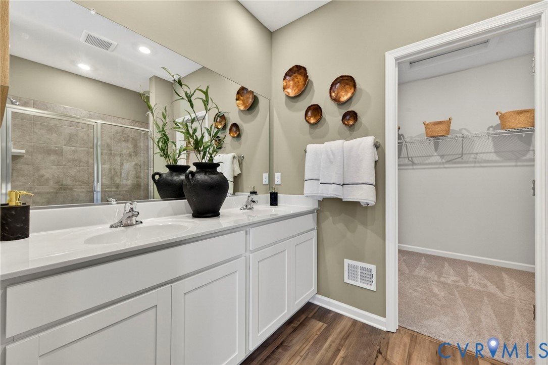 17206 Gossamer Dr