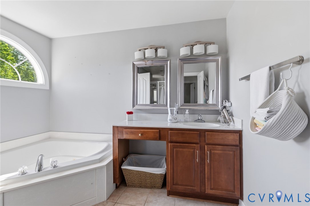 5418 Trail Ride Ct