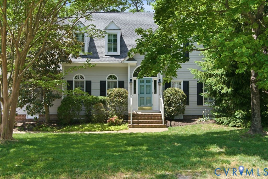 2304 Brookwater Dr