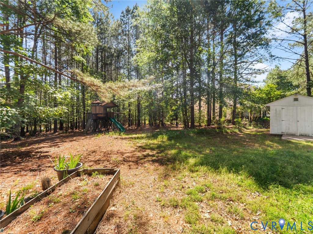 3845 Mill Mount Dr