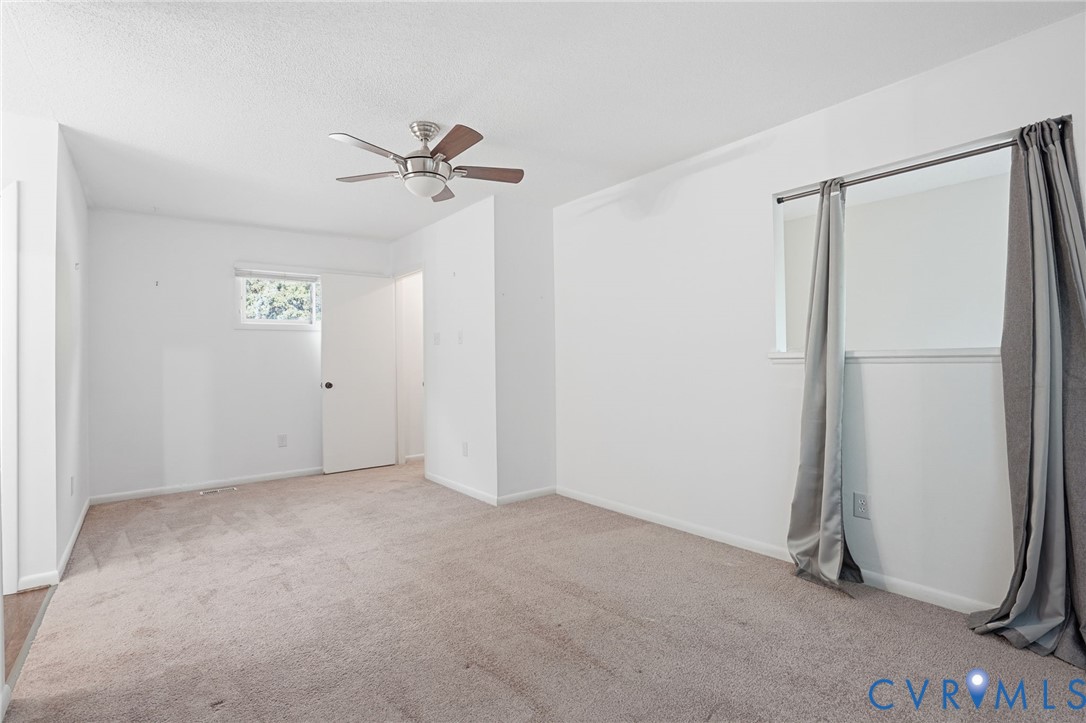 1707 Foxfire Cir