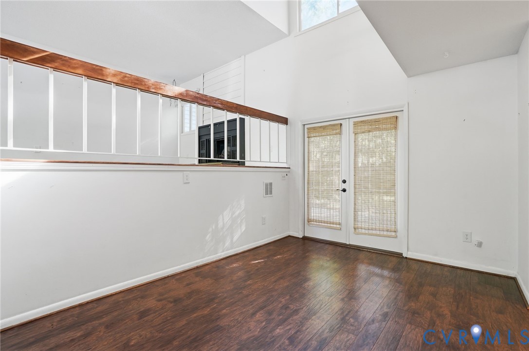 1707 Foxfire Cir