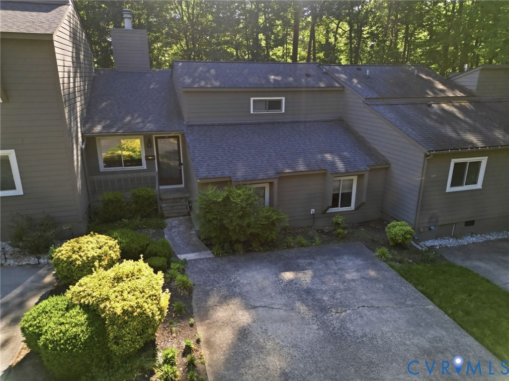 1707 Foxfire Cir