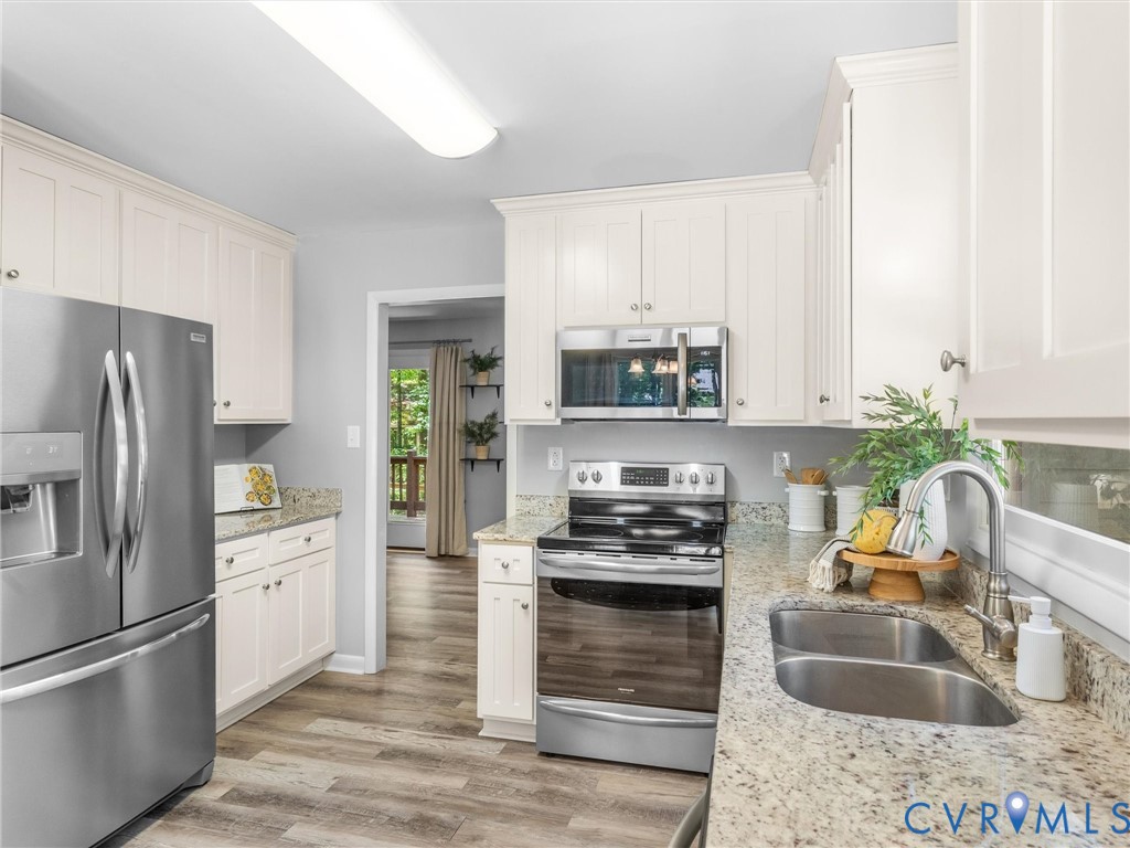 14115 Liberty Oaks Cir