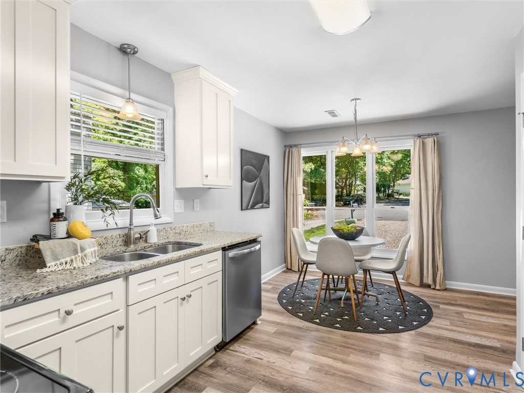 14115 Liberty Oaks Cir
