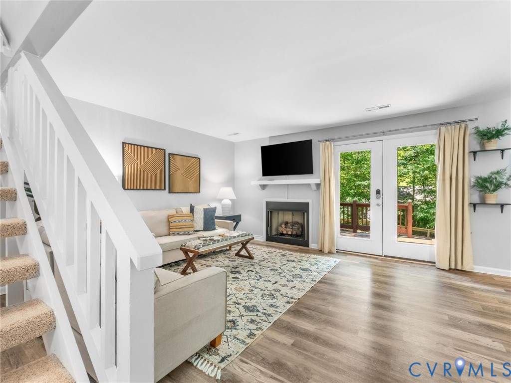 14115 Liberty Oaks Cir