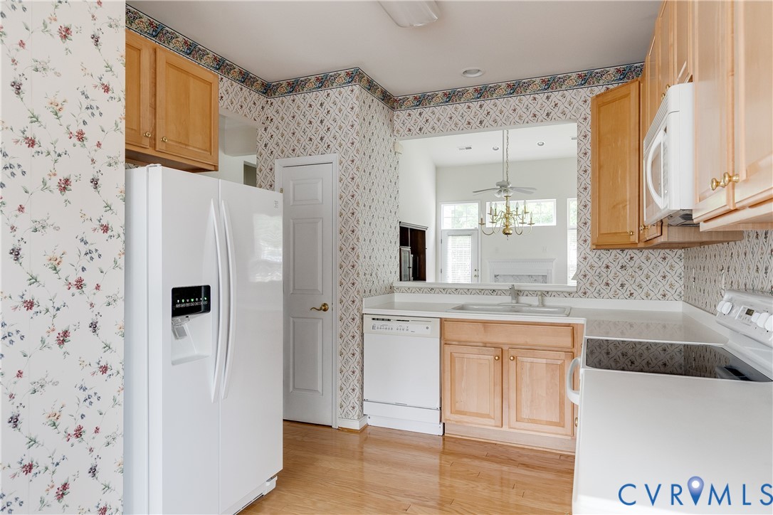 10607 Gate House Ct