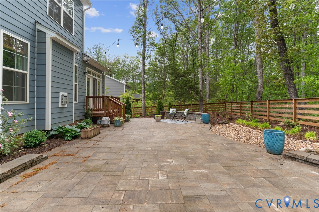2506 Carver Oaks Ct