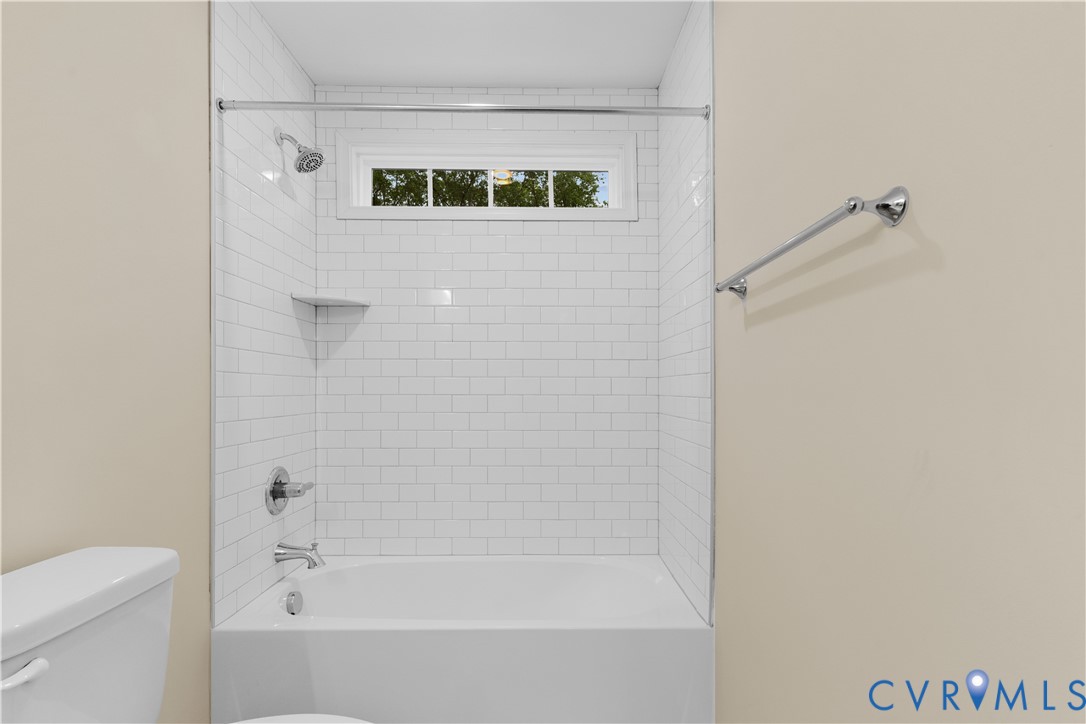 2506 Carver Oaks Ct