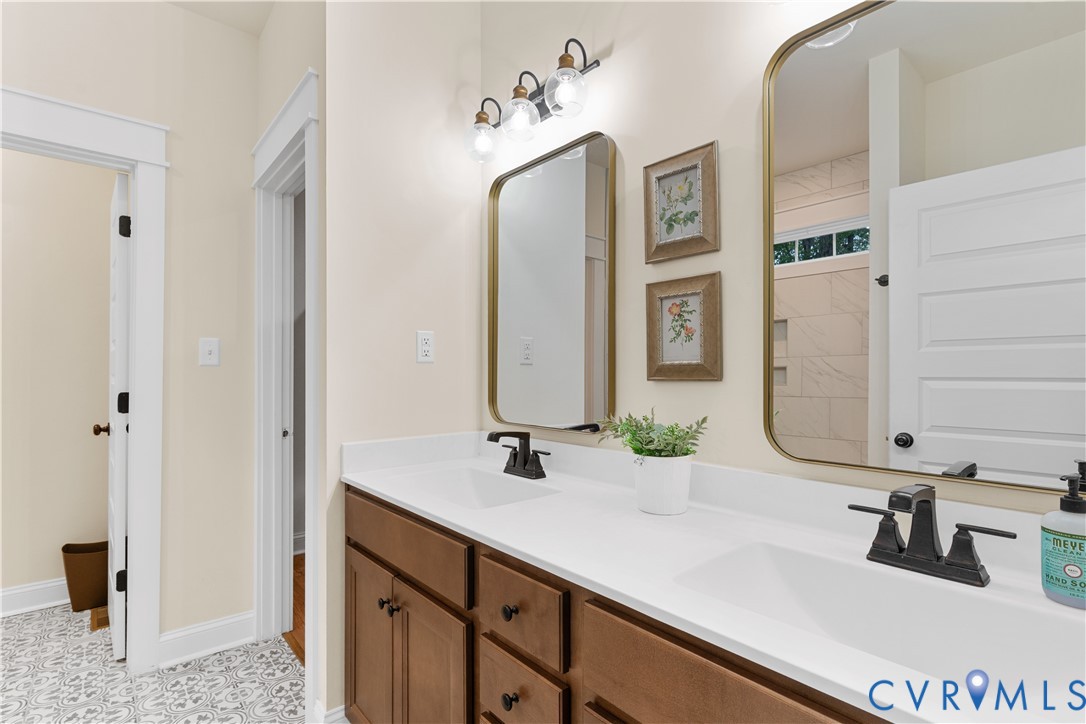 2506 Carver Oaks Ct