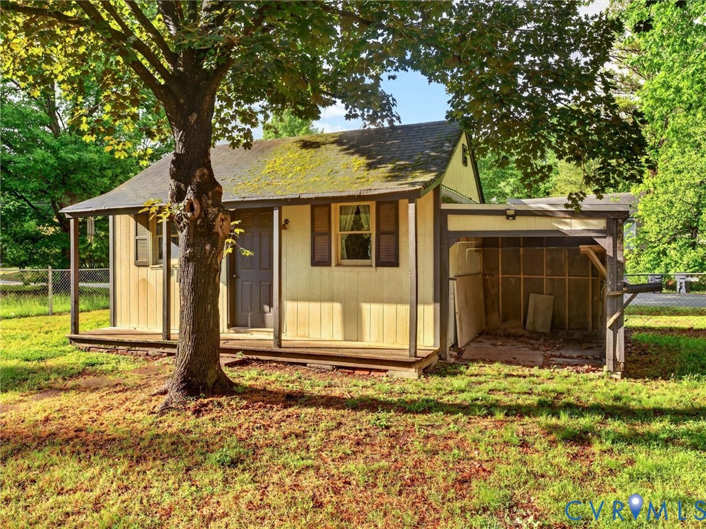 5700 Baron Dr