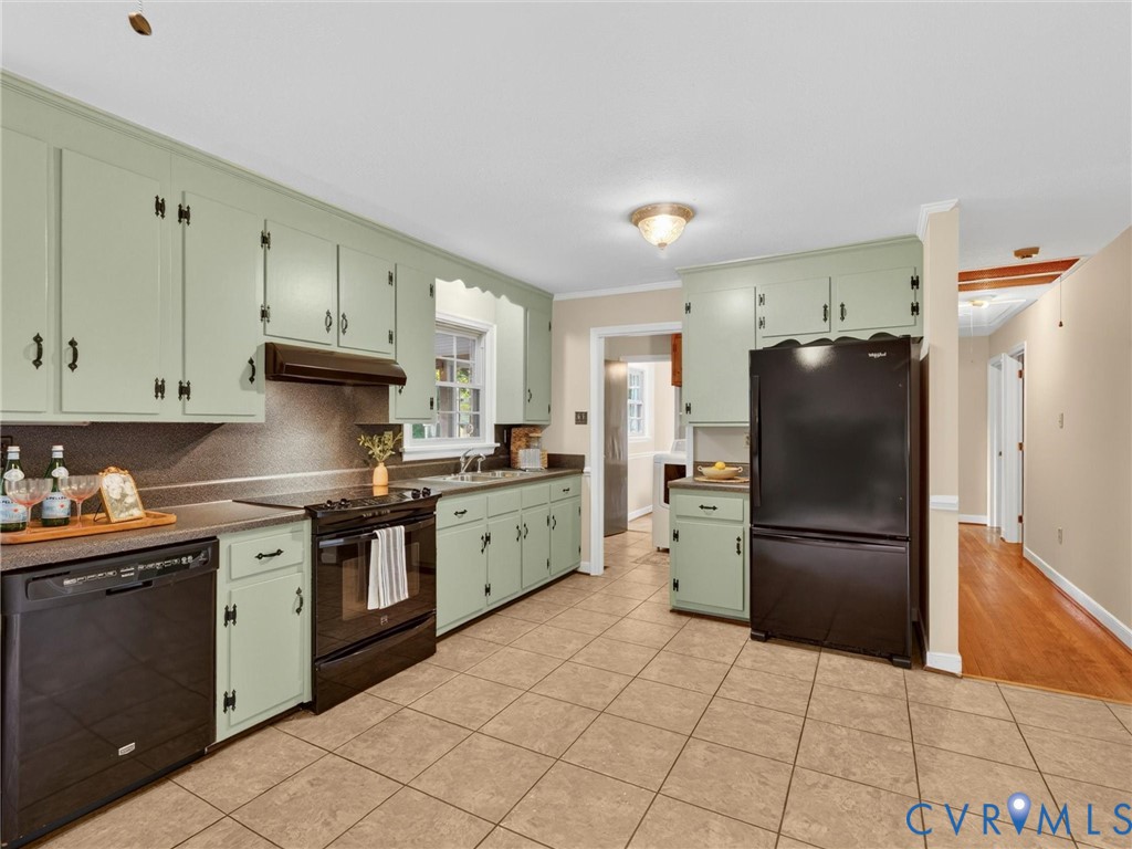 5700 Baron Dr