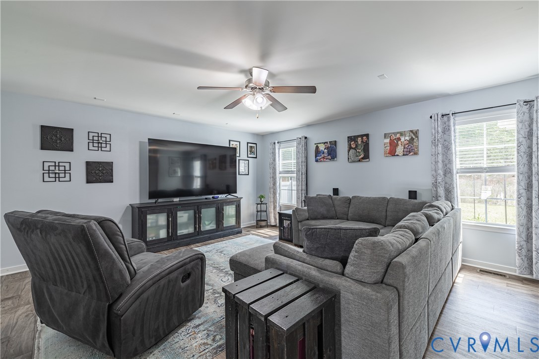 13946 Stanley Park Dr
