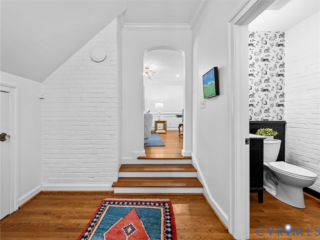 900 Orchard Rd