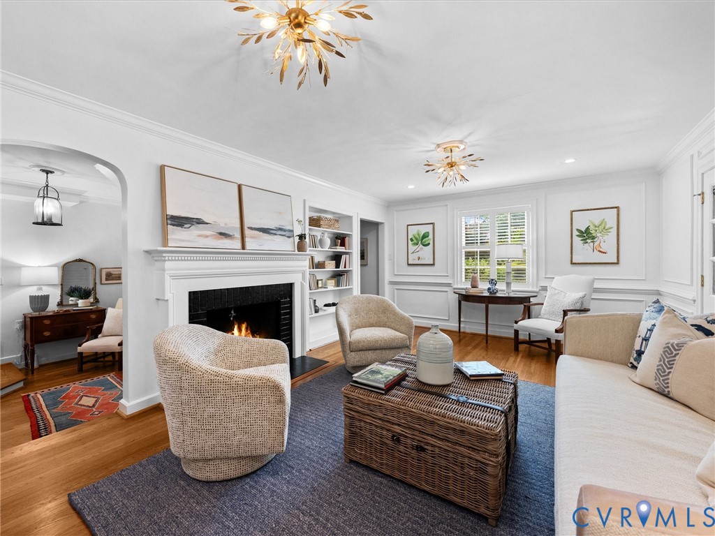 900 Orchard Rd