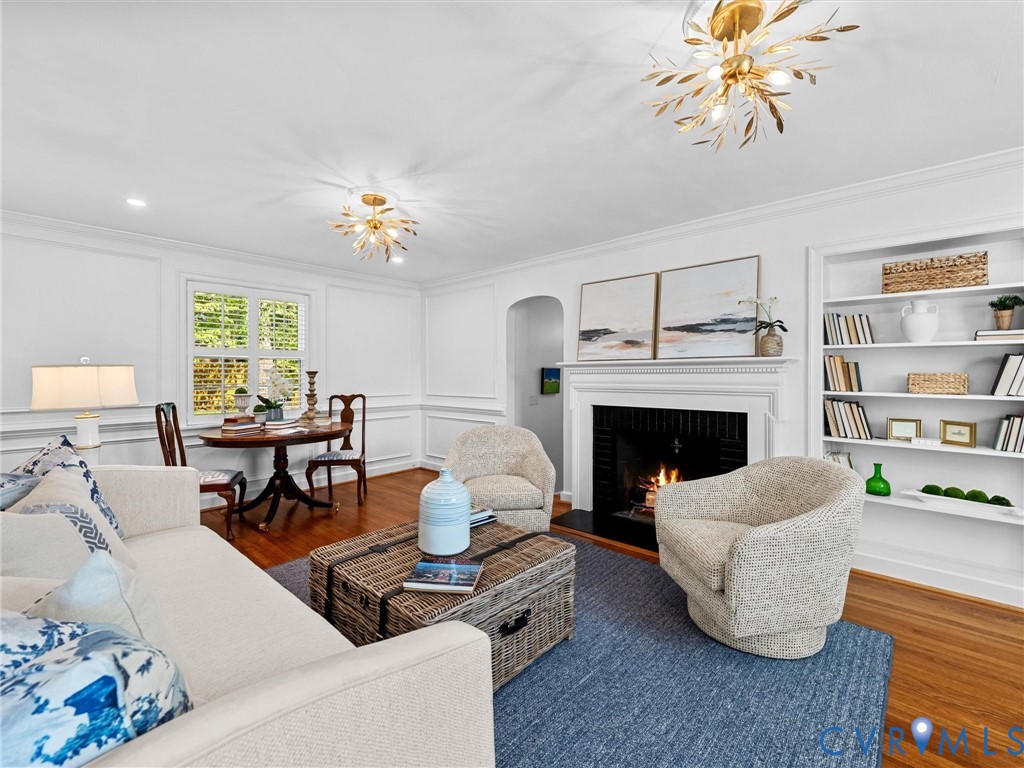900 Orchard Rd
