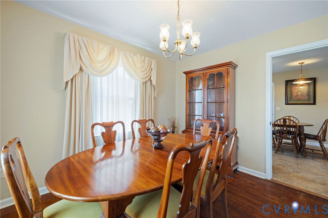 1248 E Valor Dr