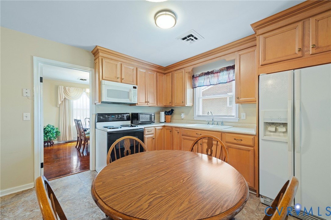 1248 E Valor Dr