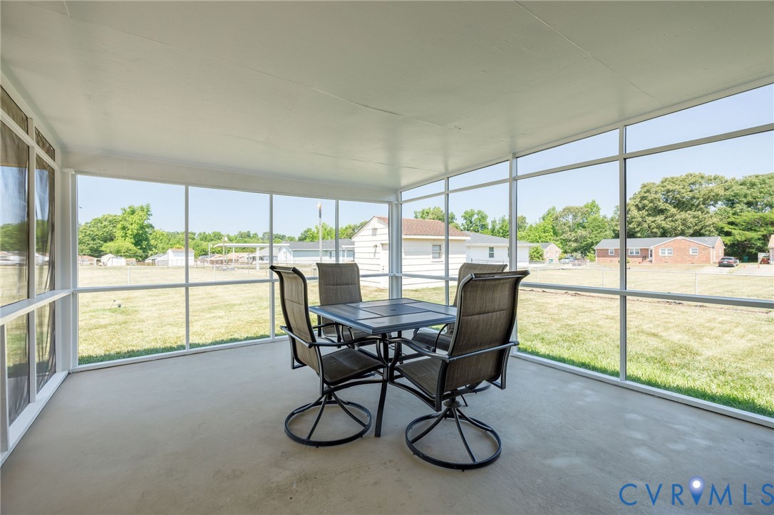 1248 E Valor Dr