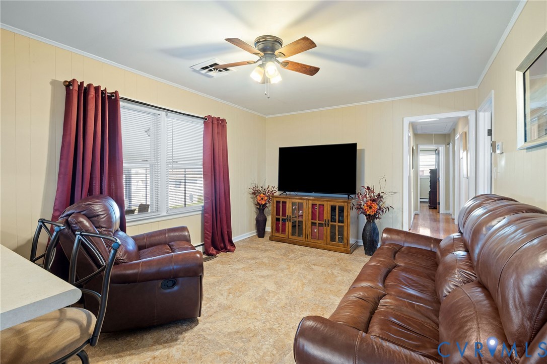 1248 E Valor Dr