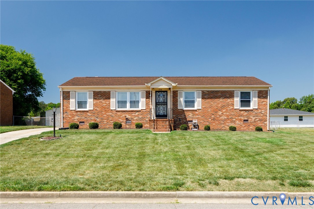1248 E Valor Dr
