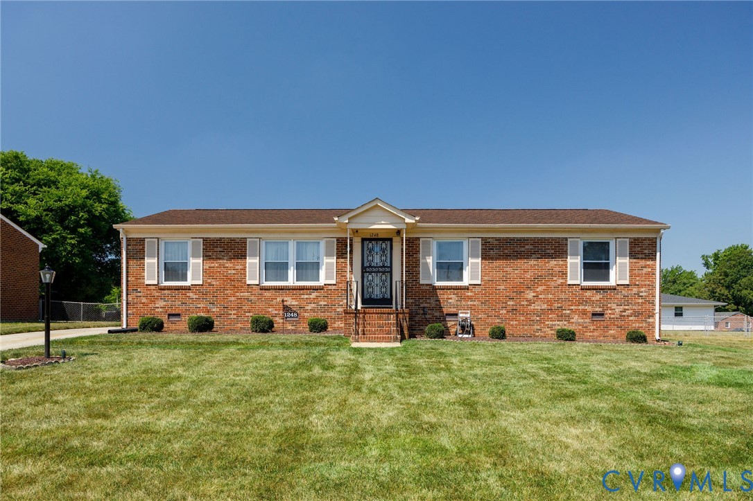 1248 E Valor Dr