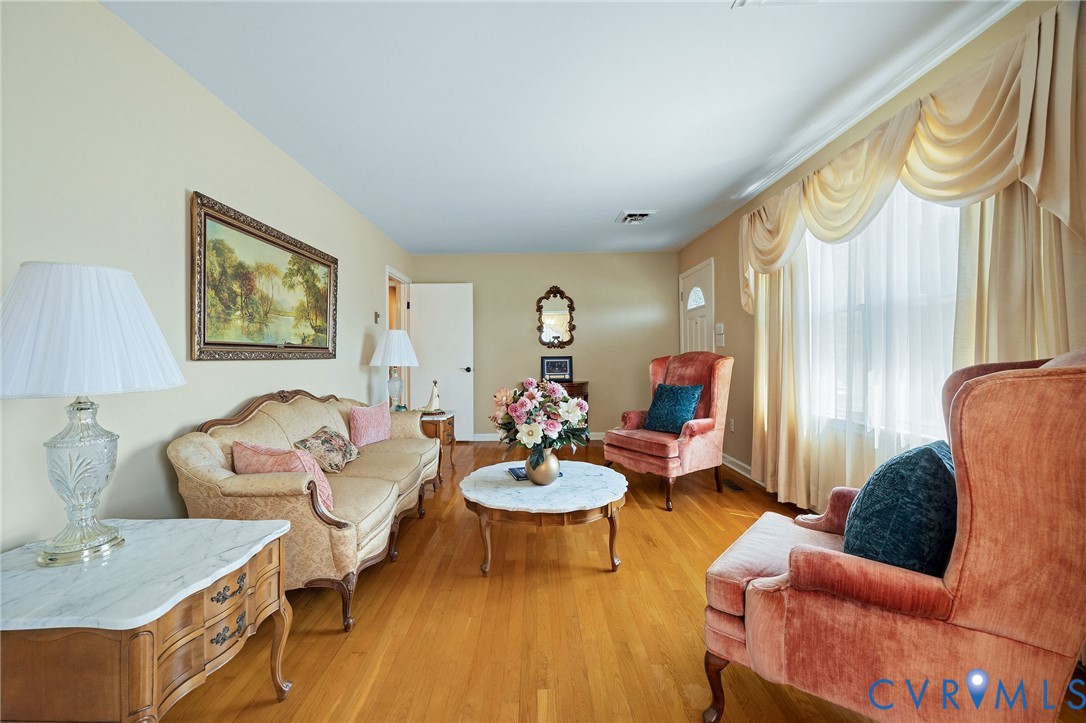 1248 E Valor Dr