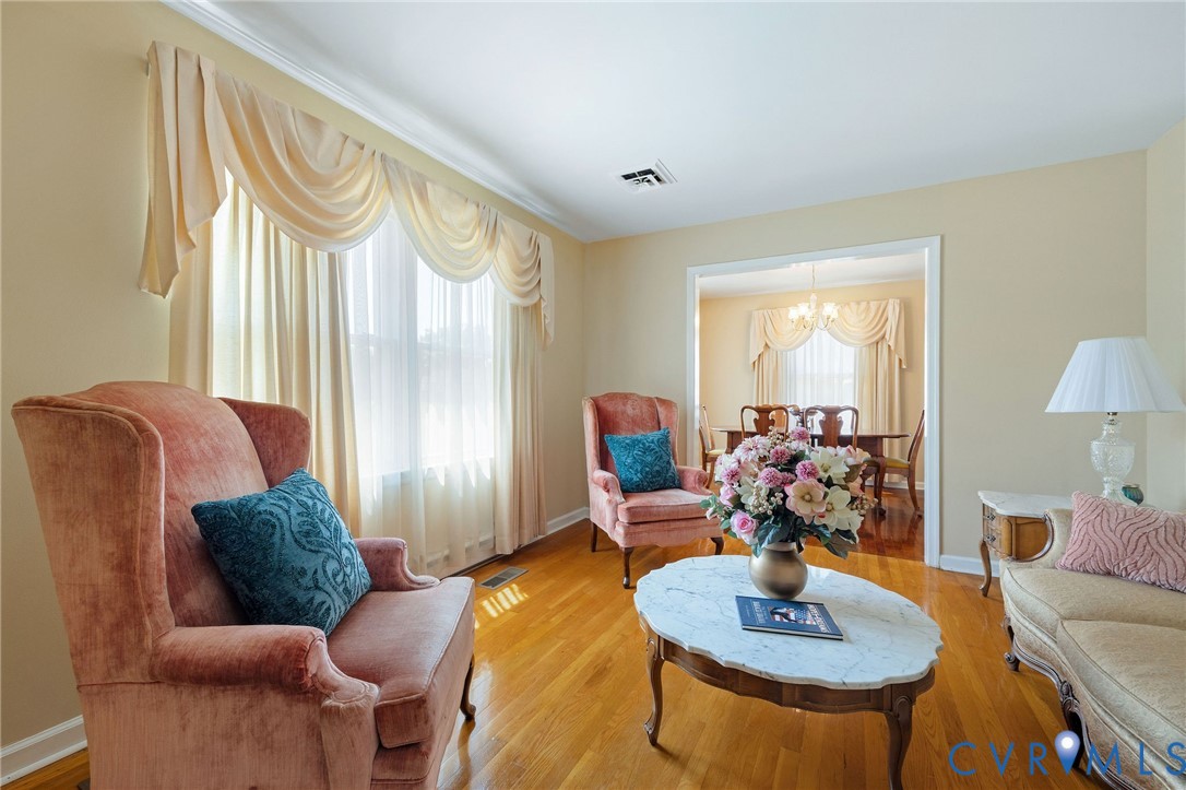 1248 E Valor Dr