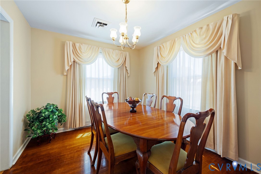1248 E Valor Dr