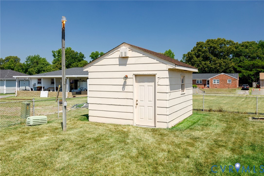 1248 E Valor Dr