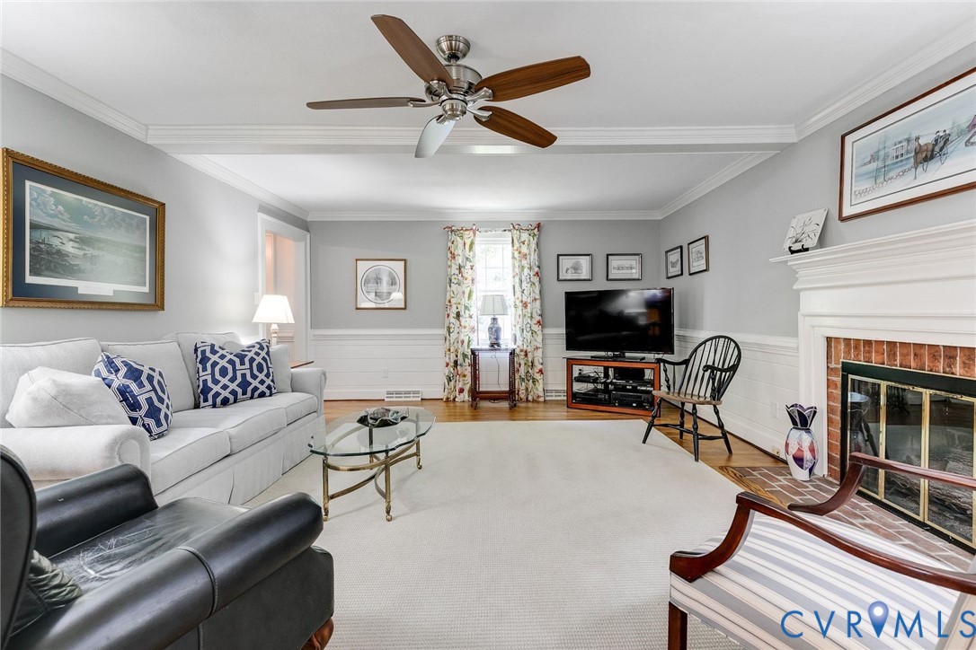 1803 Windingridge Dr