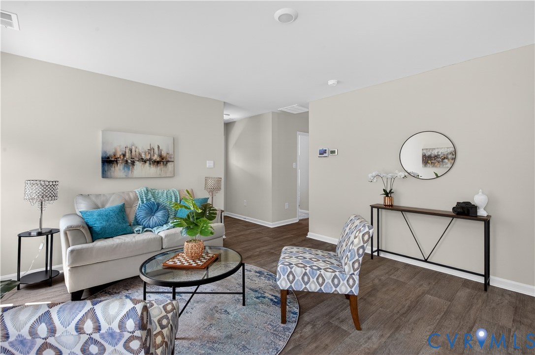 99 Byway Cir