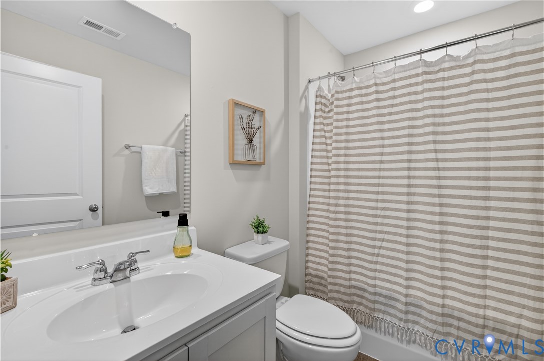 99 Byway Cir