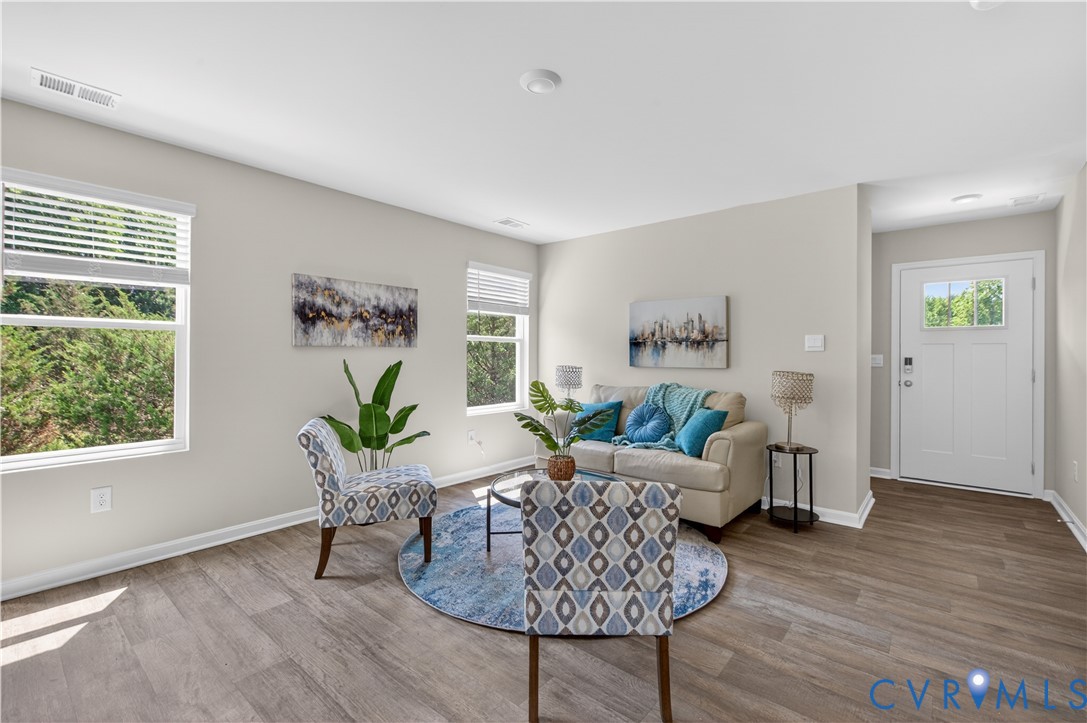 99 Byway Cir