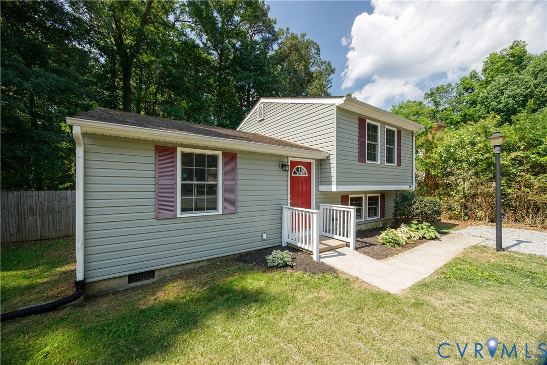 3404 Hollow Wood Ct
