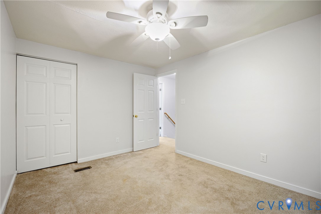 3404 Hollow Wood Ct