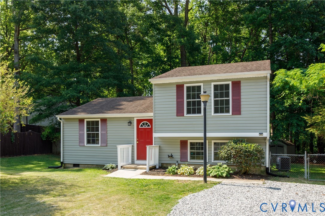 3404 Hollow Wood Ct