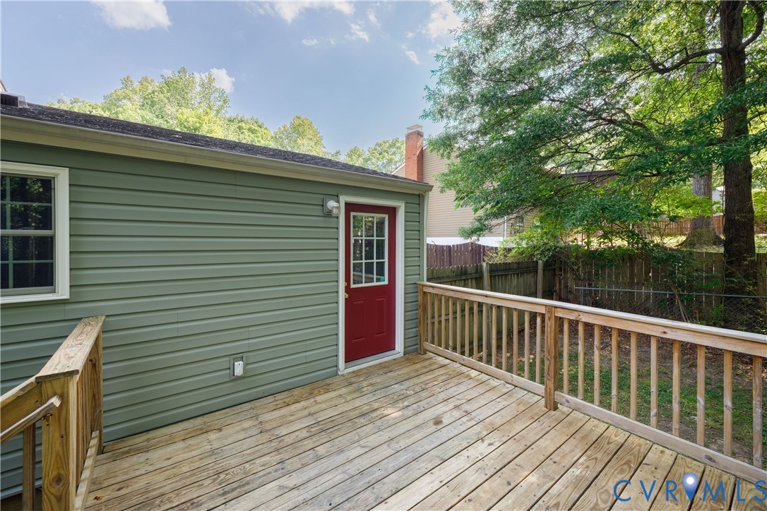 3404 Hollow Wood Ct