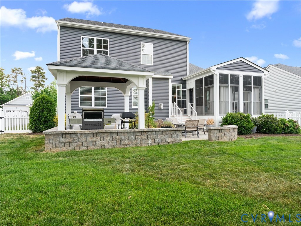 14031 Ashmill Dr