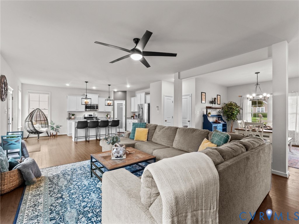 9301 Lavenham Ct
