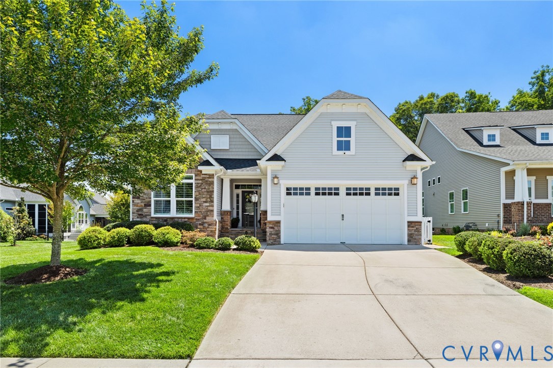17513 Great Falls Cir