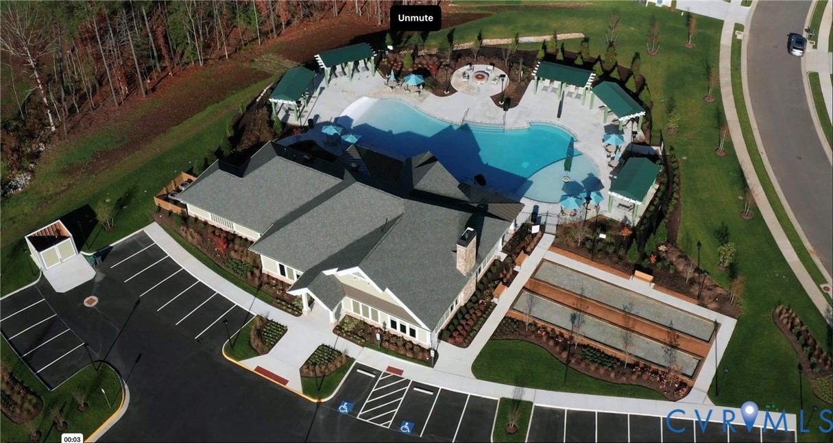 17513 Great Falls Cir