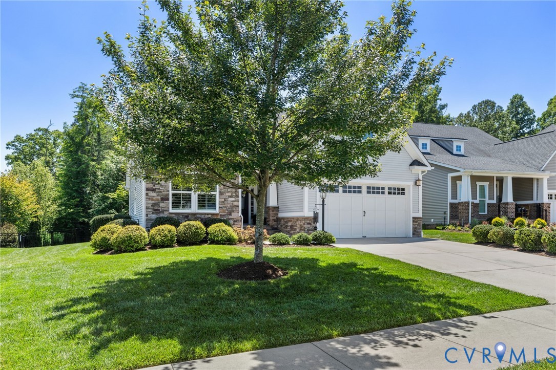 17513 Great Falls Cir