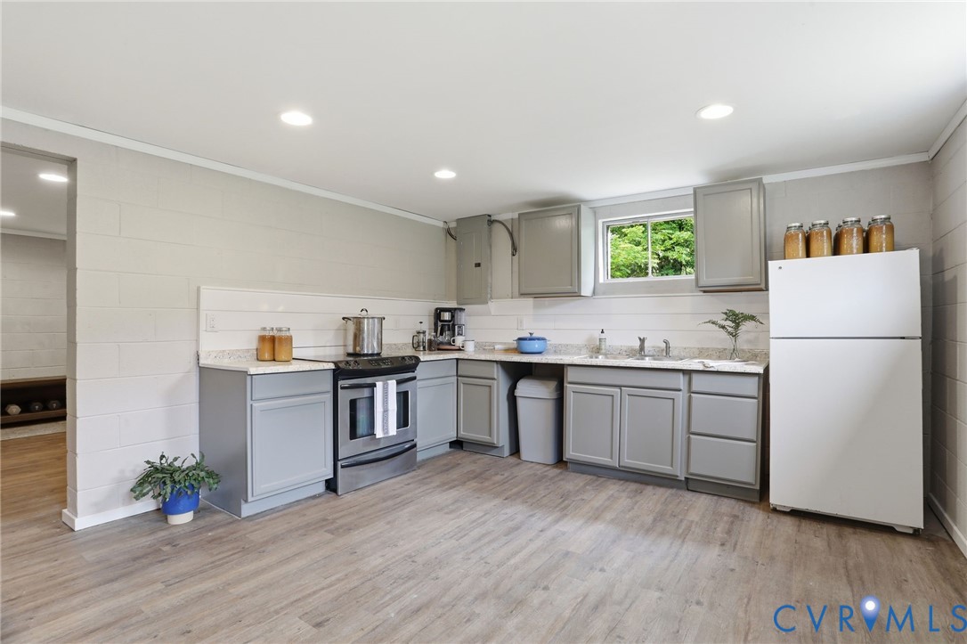 8321 Dennisville Rd