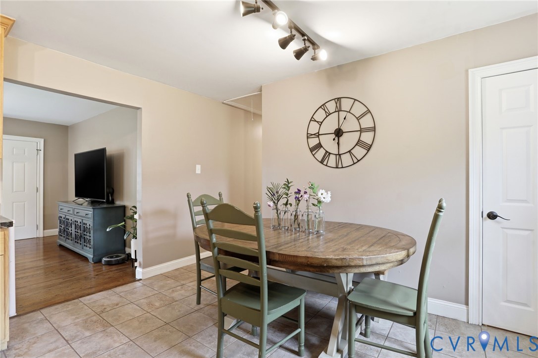 8321 Dennisville Rd