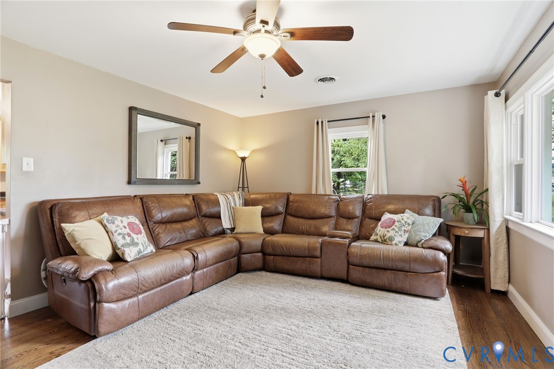 8321 Dennisville Rd