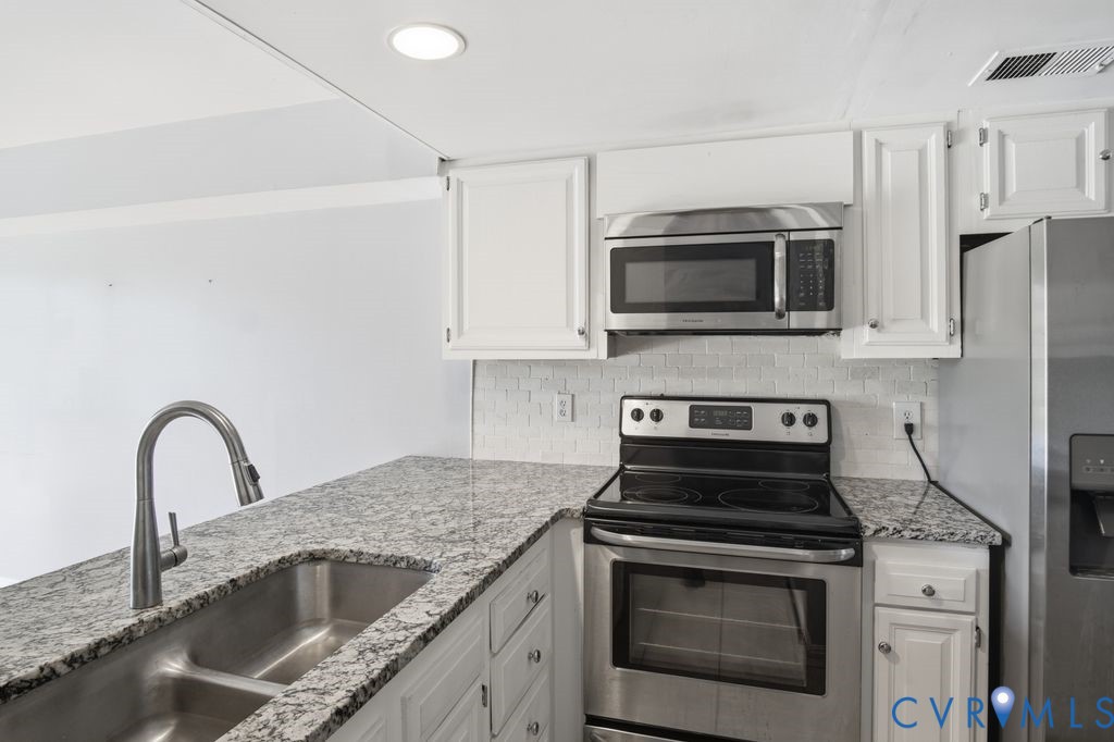 5900 Patterson Ave Unit#17