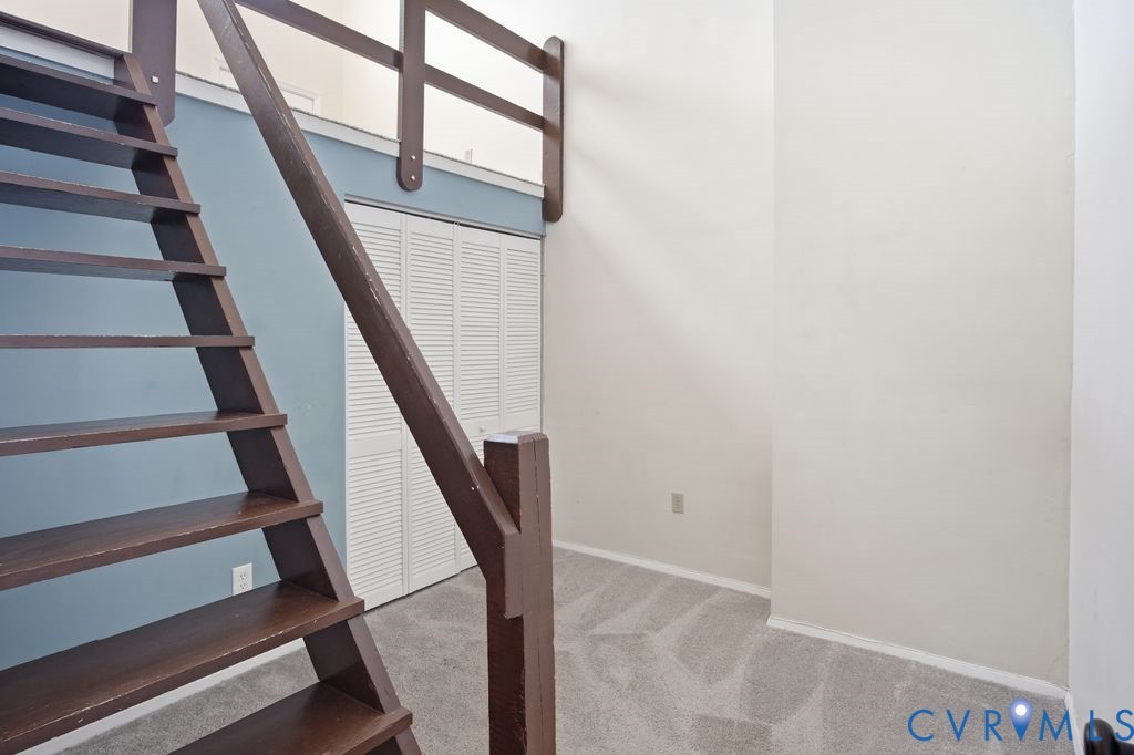 5900 Patterson Ave Unit#17