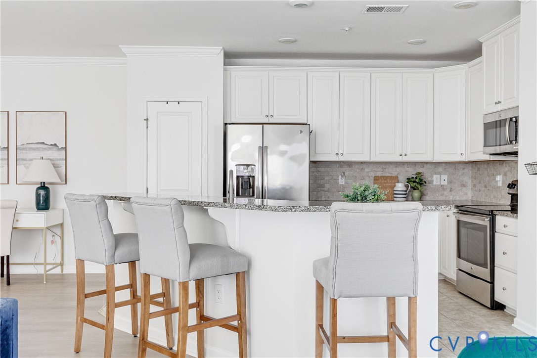 1201 Westwood Village Ln Unit#202