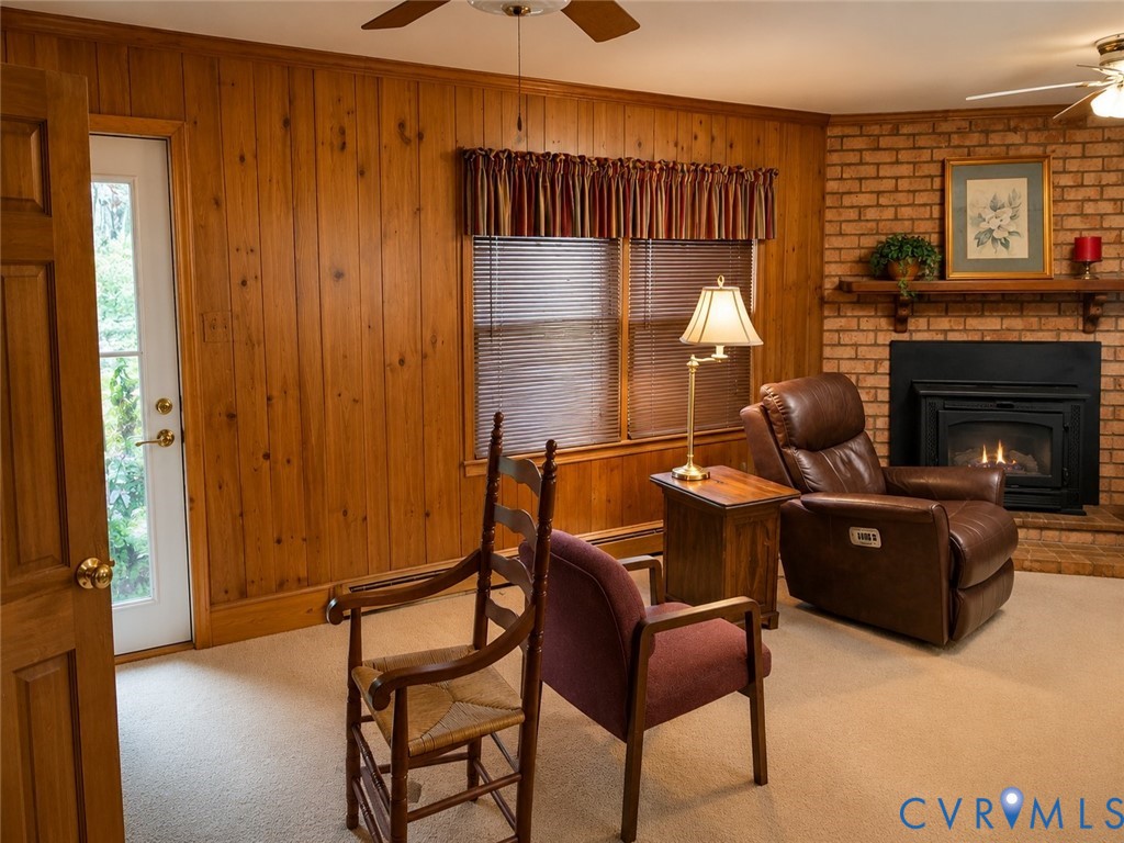 216 Goodward Rd